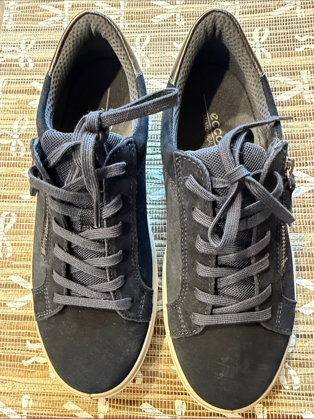 ECCO Women’s Navy Lace-Up Suede & Mesh Sneakers